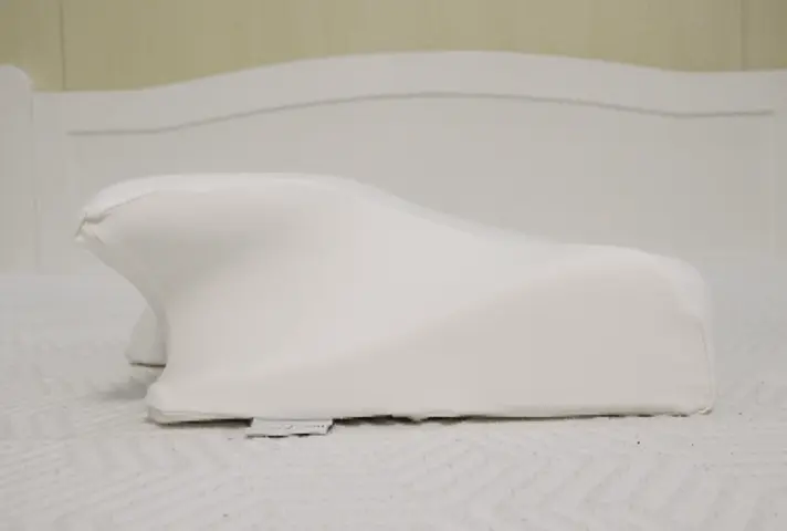 Ergonomic Pillow customer review Suzanne T.